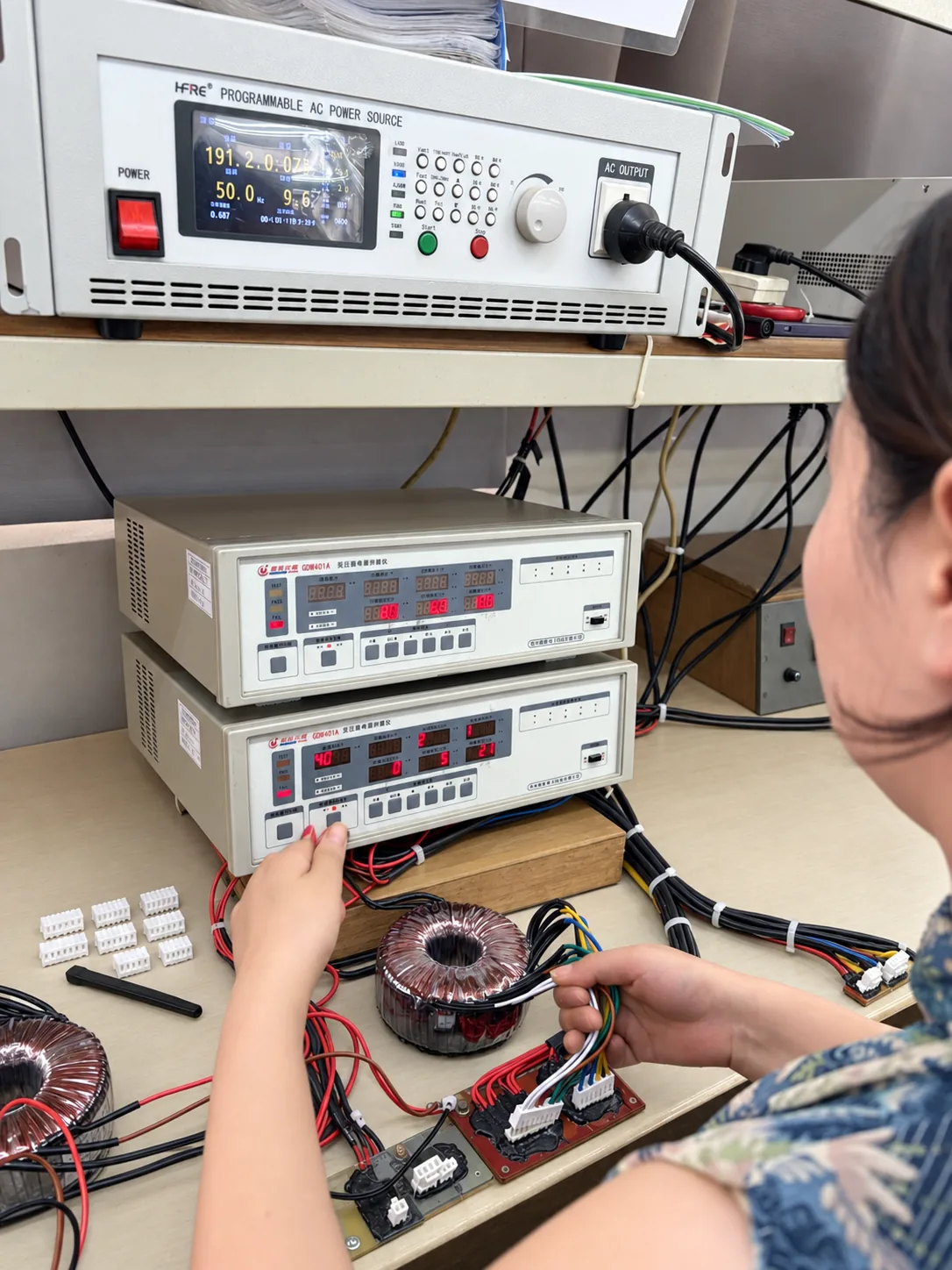 Electrical testing and quality control of magnetic components at KATOY